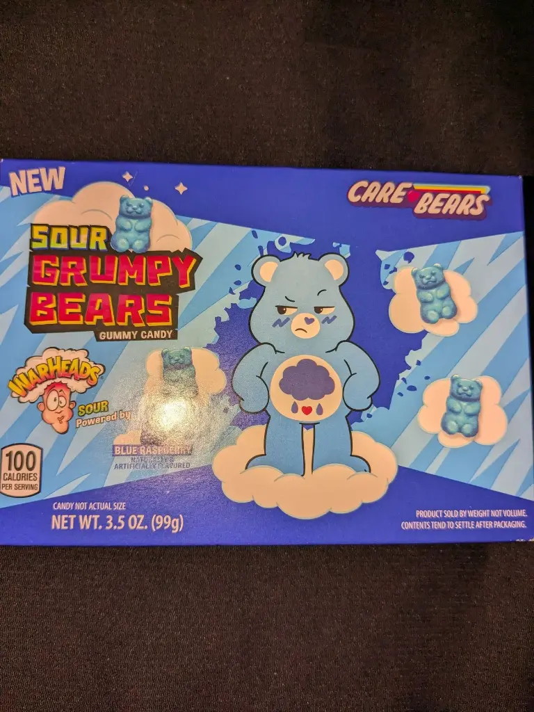 warheads gummy bear sour